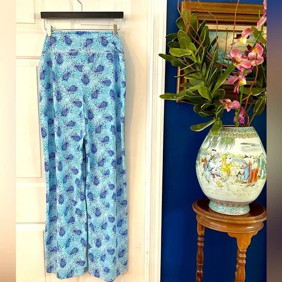 NWT Southwind Apparel Nylon & Spandex Blue Pineapple Wide Leg Palazzo Pants - Picture 6 of 8